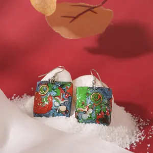 square earrings with lacquered pattern, exquisite and elegant accessories, delicate and sophisticated lines, unique lacquer patterns