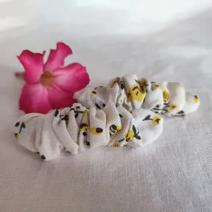 flower fabric vintage hair clip, stylish hair clip, various floral patterns, elegant hair accent, handcrafted hair clip
