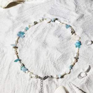 aquamarine necklace, made of freshwater pearls and aquamarine stones, beach accessory, casual and romantic style