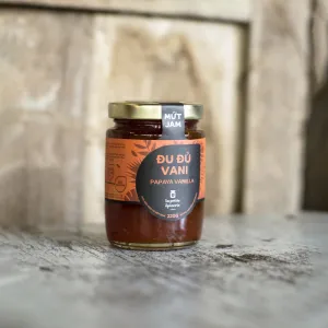 mulberry jam - la petite epicerie saigon, natural fruit jam, soda-infused ingredients, mulberry jam used as cake filling