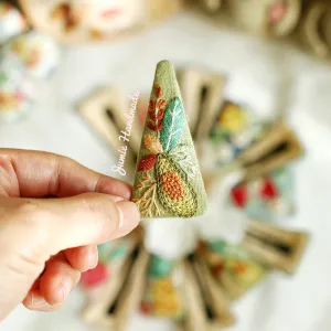 summer fruit embroidered hair clip, triangular hair clip, eye-catching and adorable patterns, bright colors, handmade hair clip