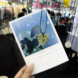 vòng cổ gốm monstera, mô phỏng chiếc lá trầu bà, hơi hướng cổ kính, phong cách retro, kết hợp được nhiều thể loại trang phục
