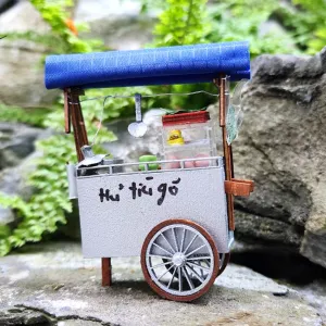 hu tieu vendor fridge magnet, little viet nam collection, decorative magnet, unique and vibrant design, a touch of vietnam