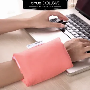 gối kê tay hạt lanh, wrist pillow, love yourself, quà tặng cá nhân hoá, personalized gifts, chus, chusvn, la touche