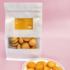 These Coconut Biscuits, crafted with premium ingredients for a harmonious sweet & savory flavor, make the perfect healthy snack, ideal for a light meal or convenient breakfast, and are free of preservatives, making them an excellent gift for workmates