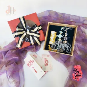 The "Destined Love" Gift Set beautifully symbolizes joining fortunate ties, featuring a Heart-Knot Bond and an elegant Calligraphy Scroll, making it a meaningful Valentine’s, ceremonial, or Feng Shui gift to celebrate love and destiny