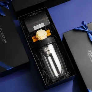 Hộp Quà "Professional Style" - Trải nghiệm thanh lịch mỗi ngày với set quà bình thủy tinh cao cấp và card holder sang trọng, lựa chọn hoàn hảo cho quà cho nam, đặc biệt là hộp quà màu đen dành tặng bạn trai.