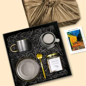 The "Full Energy" Gift Box is the perfect Vietnamese gift to unleash his inner strength, featuring a Robusta coffee gift set with premium brewing tools—a thoughtful gift for him or a unique surprise for your husband to fuel his day with bold energy.