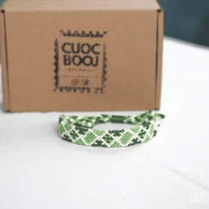 Elevate your everyday style with the Vintage Green Handmade Bracelet - an artistic, unisex accessory that makes a unique birthday gift and a standout addition to your handmade collection