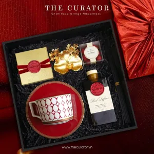 The "Premium Lifestyle" Gift Set is a luxurious expression of love, inviting her to embrace the art of living with a thoughtfully curated selection of fine tea, elegant teacups, indulgent chocolates, and soothing essential oil - the perfect Valentine’s gift to celebrate her refined taste and appreciation for life’s little pleasures.The "Premium Lifestyle" Gift Set is a luxurious expression of love, inviting her to embrace the art of living with a thoughtfully curated selection of fine tea, elegant teacups, indulgent chocolates, and soothing essential oil - the perfect Valentine’s gift to celebrate her refined taste and appreciation for life’s little pleasures.