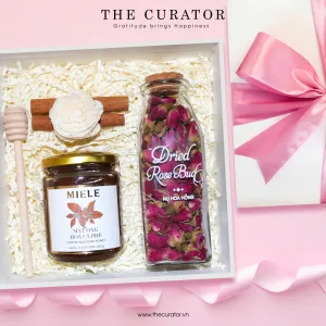 Hộp quà "Sweet Rose" với nguồn yêu thương tràn ngập, set quà cho nữ gồm trà hoa hồng và mật ong làm quà tặng sức khỏe và quà sinh nhật cho nữ ấn tượng