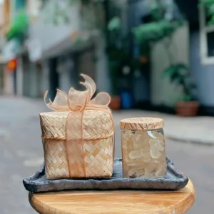 Set quà thốt nốt sấy dẻo hộp tre 300gr dẻo dai khó cưỡng, đặc sản miền Tây mứt thốt nốt làm quà biếu độc đáo, quà lưu niệm Việt Nam trong hộp quà thủ công.