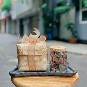 12-flavor seaweed jam bamboo gift box 320gr provides wonderful nutrition source with natural ingredients and distinctive flavors, creating an authentic Vietnamese specialty gift set