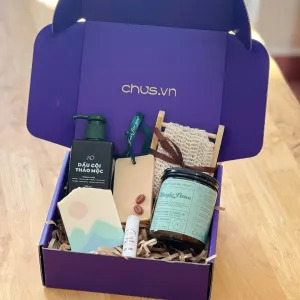 Set quà "Magic Care" thể hiện yêu thương qua từng giây phút với bộ sản phẩm chăm sóc cơ thể thủ công độc quyền, món quà sinh nhật độc đáo dành tặng người yêu.