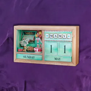 "The Happy Journey" personalized gift box with custom name or logo printing features nuts and jam gift set in unique 3D design with flexible customization, creating a perfect corporate gift.