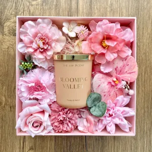 Floral Whisper Gift Box, Dried Flowers And Scented Candles, October 20th Gift Box, 20 x 20cm, Bloom In Collection, Elegant Boxes, Women's Day Gifts