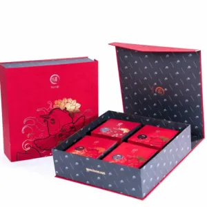 Prosperity Mid-Autumn Festival gift box complete taste of moon festival, premium moon cake and tea gift set luxury box with bag as Mid-Autumn gift