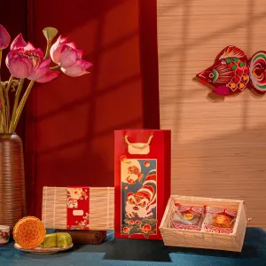Full Moon Quartet Mid-Autumn gift box honoring rich Vietnamese heritage, 2 moon cakes gift box unique rattan bamboo box as partner luxury gift