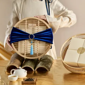 Hộp quà Trung Thu Nguyệt Viên Phúc tròn đầy khoảnh khắc đoàn viên, hộp quà mây nhung với bánh Trung Thu và trà quà tặng doanh nghiệp thiết kế riêngHộp quà Trung Thu Nguyệt Viên Phúc tròn đầy khoảnh khắc đoàn viên, hộp quà mây nhung với bánh Trung Thu và trà quà tặng doanh nghiệp thiết kế riêng