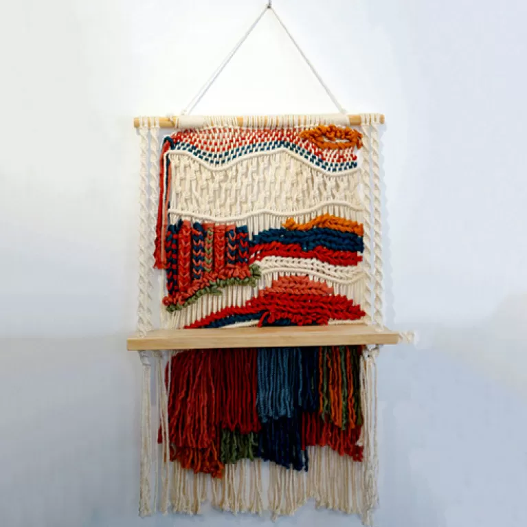 kệ treo tường 1 tầng nhiều màu macrame, thiết kế ấn tượng và nhiều màu sắc, độ chắc chắn cao, trang trí nhà cửa, sản phẩm thủ công