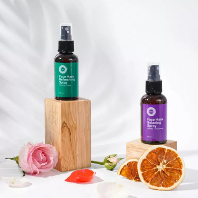 facial mask spray, mask sanitizing spray, mask disinfectant spray, mask fragrance spray, fabric mask deodorizer