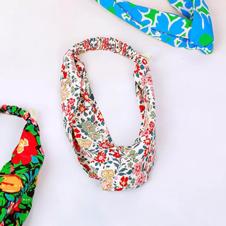 100% cotton hairband, adorable hair accessory, handmade headband, vibrant patterns, youthful and dynamic style