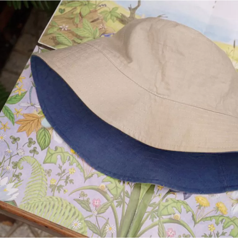 nón bucket linen, mũ rộng vành, mũ bucket nữ, nón có vành, nón bucket trơn màu, mũ vải vành nhỏ, mũ đội được 2 mặtnón bucket linen, mũ rộng vành, mũ bucket nữ, nón có vành, nón bucket trơn màu, mũ vải vành nhỏ, mũ đội được 2 mặt