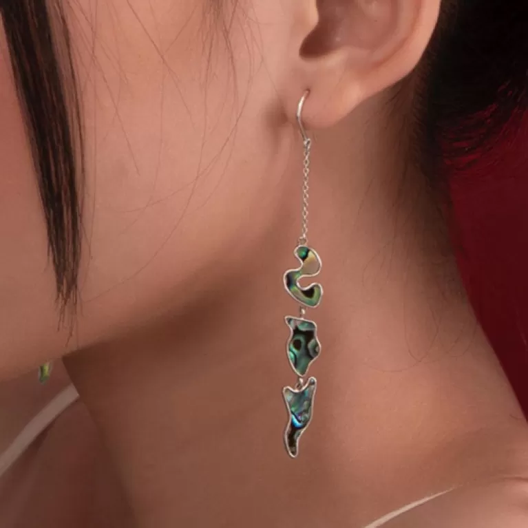 bông tai vỏ bào ngư, bộ sưu tập melted heart & my identity, thiết kế độc đáo, mới lạ, chất liệu vỏ bào ngư mài sáng bóng, phụ kiện cao cấp