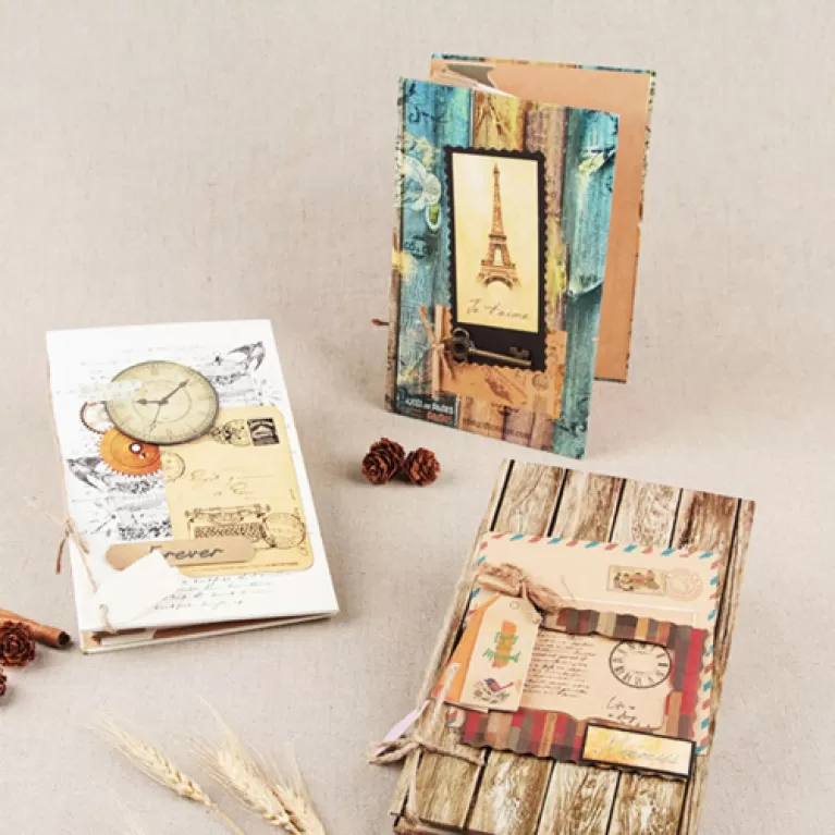 album ảnh handmade fly, chât liệu giấy cứng cao cấp, thiết kế cổ điển, lưu giữ hình ảnh kỉ niệm, sản phẩm thủ công