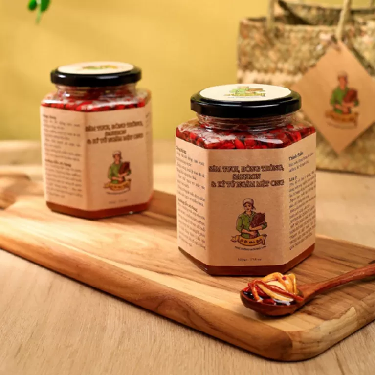 mật ong ngâm sâm, đông trùng hạ thảo, saffron, thảo mộc cổ truyền, tăng cường sức khỏe, quà tặng bố mẹ, quà tết