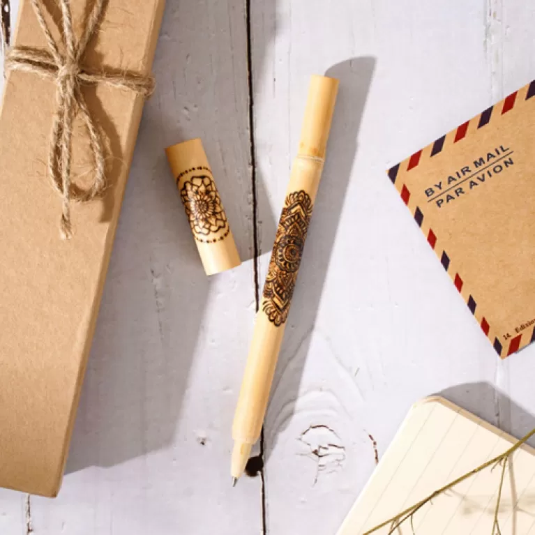 energy bamboo pen, subtlety in every detail, natural material, comfortable grip, durable product, eco-friendly