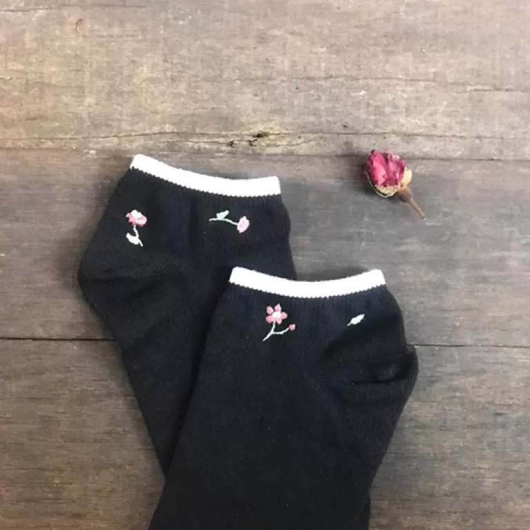 embroidered short socks, short socks with purple flowers, low-cuffed cotton socks, doll shoes socks, vintage socks, girlfriend gifts