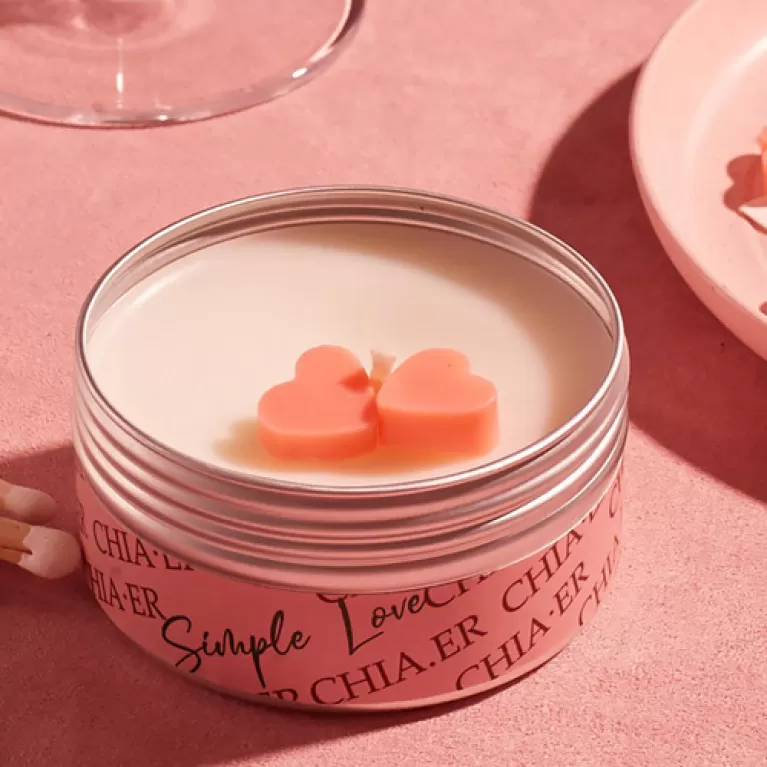 “Falling In Love” Scented Candle Gift Set, Collection Of 4 Romantic Candles, Sweetheart Candle Collection, Perfect For Any Occasion, Valentine Gift