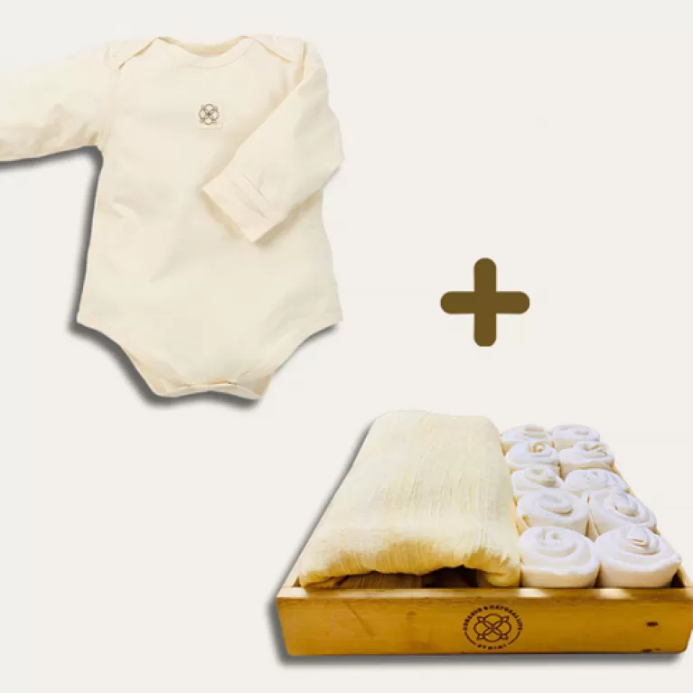 newborn baby gift set, long-sleeved bodychip, organic material, iso certified production process, meaningful gift for newborns