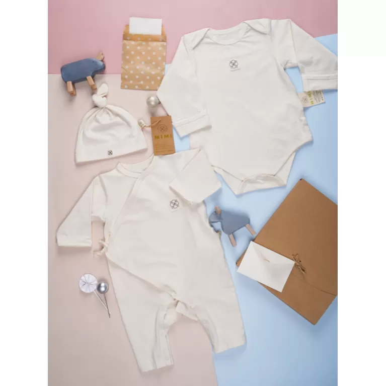 set quà tặng welcome baby, bodysuit & body chip kèm mũ, chất vải sợi bông hữu cơ, an toàn cho bé, tặng kèm hộp quà, thiệp và giấy gói