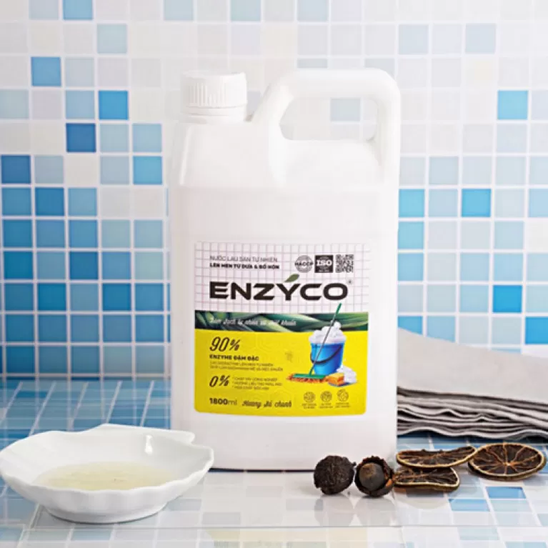bio floor cleaner, cleans and kills bacteria, environmentally safe, pleasant lemon scent, convenient packaging