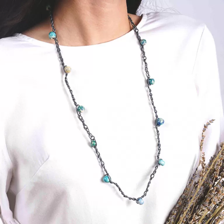 dây chuyền hạt gốm thủ công, phụ kiện handmade, thiết kế độc đáo, màu sắc trang nhã, phù hợp phối với trang phục đơn sắc