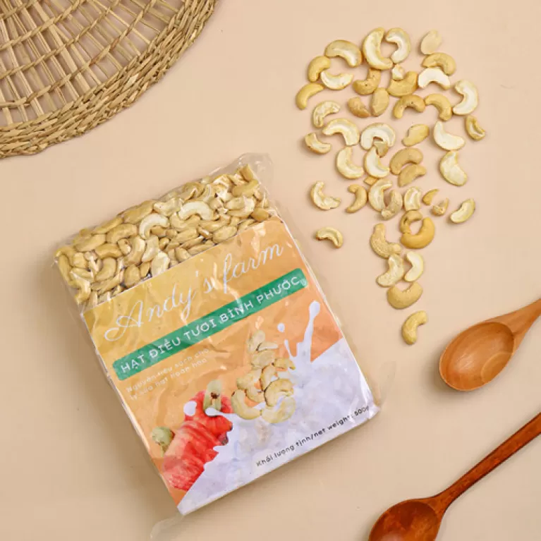 hạt điều tươi bình phước, túi 500gr, hạt điều bóc vỏ sẵn, hạt điều hút chân không, hạt điều sống làm sữa