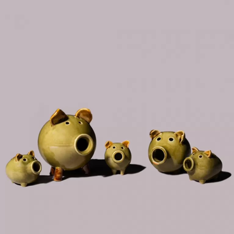 tượng heo/lợn gốm sành, màu vàng xanh, bst gia đình heo, hceramic, chus