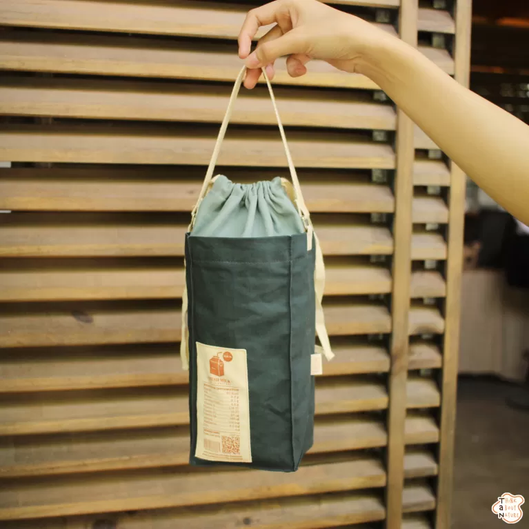 túi vải đựng bình nước milkbox, chất liệu kaki dày dặn, thiết kế tiện lợi, màu sắc đa dạng, bảo vệ bình khỏi va đập