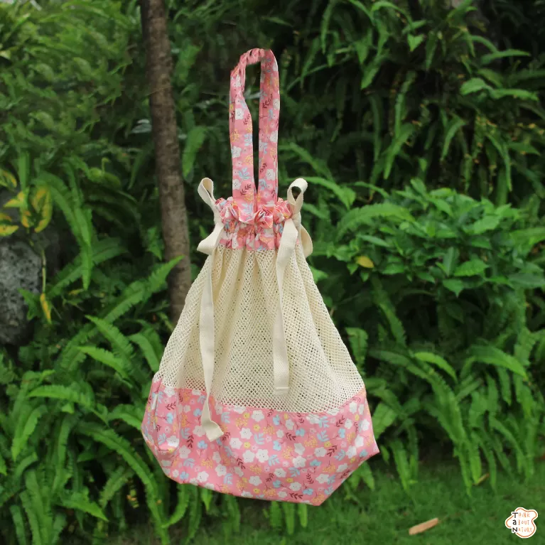 túi vải đi chợ họa tiết hoa lá hồng, hoạ tiết hoa nhỏ đáng yêu, chất liệu vải lưới thoáng khí, dễ vệ sinh, thân thiện môi trường