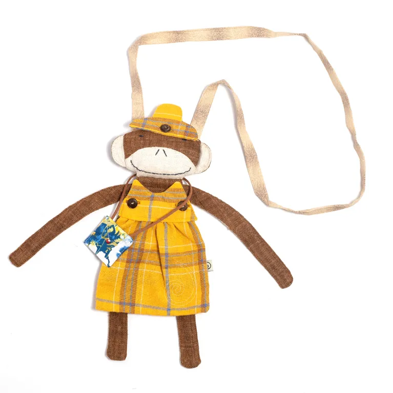 peanut doll bag, hand-woven hemp fabric, cute design, adorable accessory for kids, doll with interchangeable outfits