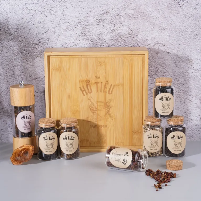 large bamboo box signature pepper gift set, bamboo gift box, kitchen spice gift box, tet gift world, variety of pepper