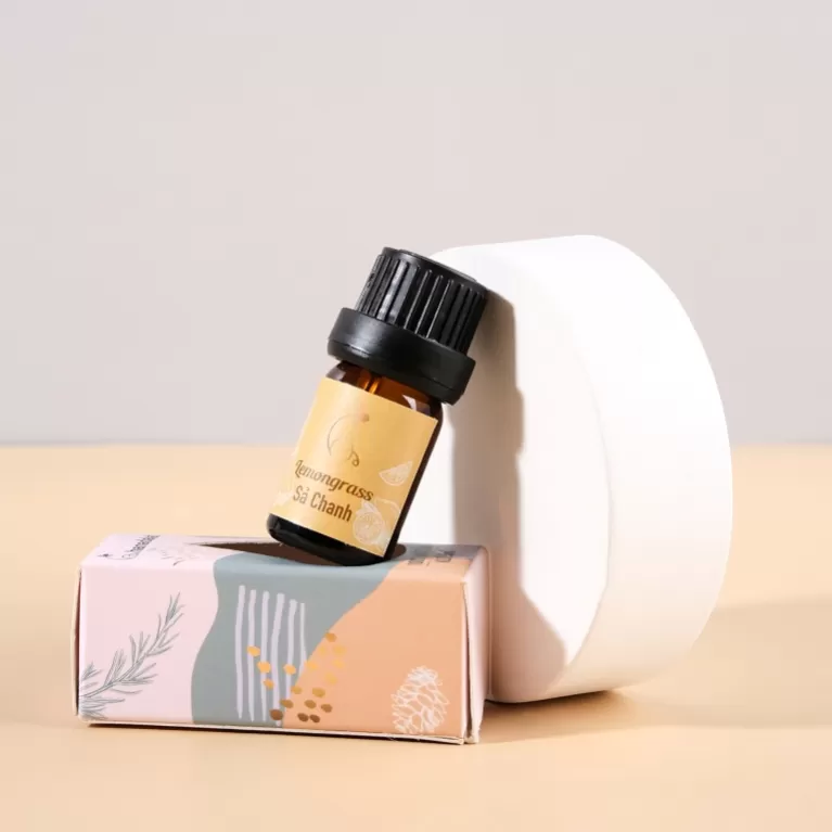 tinh dầu sả chanh, hương thơm tươi mới, giảm đau đầu, tăng sức đề kháng, khử mùi không gian, thành phần tự nhiên, việt nam, đà lạt, hana dalat, chus