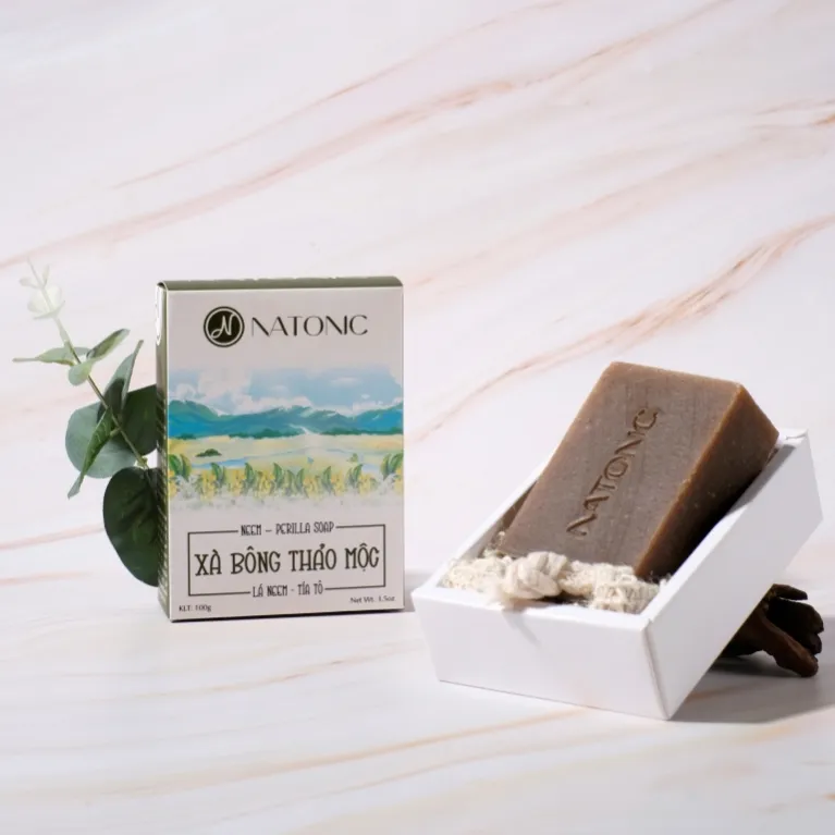 Rice Bran And Activated Bamboo Charcoal Soap, Moisturizes the Skin, Softens and Smoothens the Skin, Supports Bright and Healthy Skin