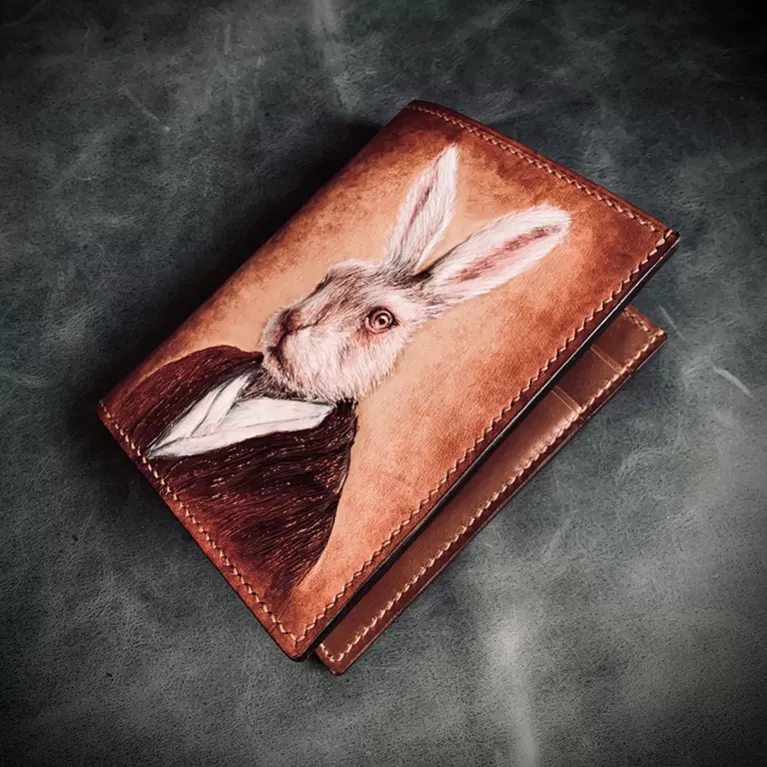 engraved fold leather wallet, veg leather, multiple small compartments, minimalist and sophisticated design, custom engraving available