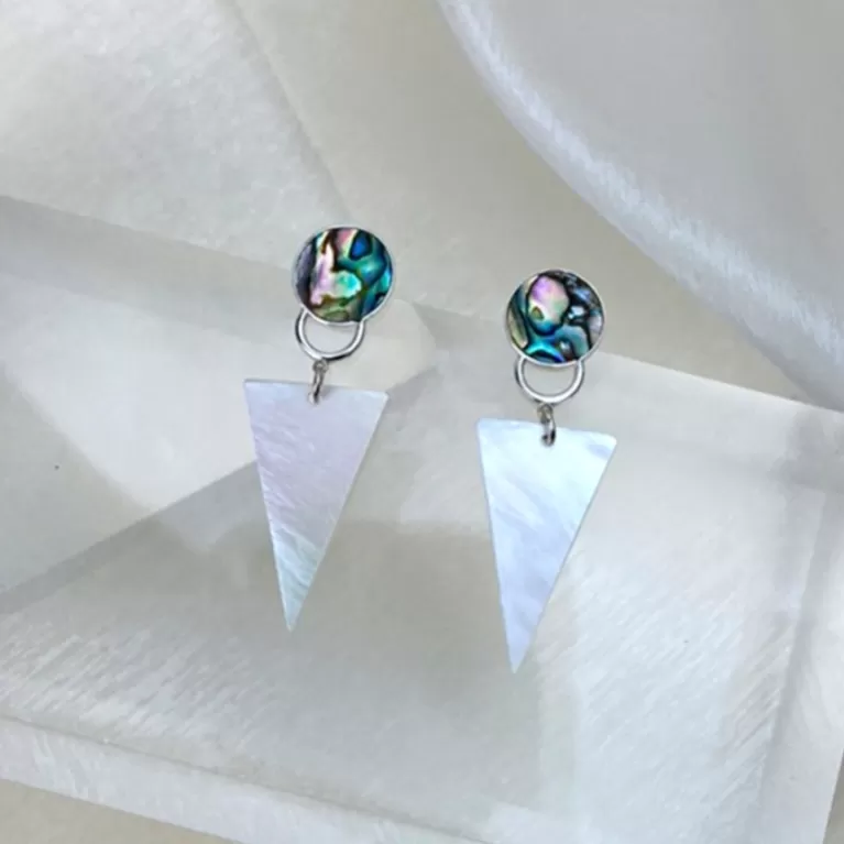 yatch earrings, sea lover collection, inverted triangle shape, adds elegance to the face, impressive jewelry, captivating every gaze