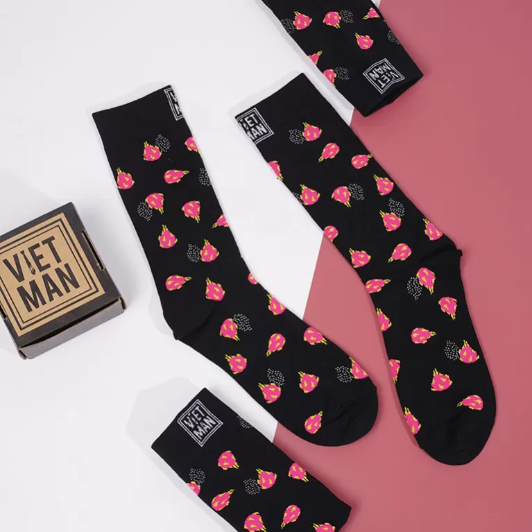 vớ/tất dragon fruit cổ cao, vớ họa tiết vui nhộn, tất in hình thanh long, vớ đen họa tiết, tất cao cổ ngộ nghĩnh