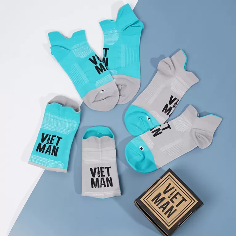 calm grey & electric blue, low cut socks, stretchy socks, non-slip socks, hiking socks, unisex socks, neon-colored socks
