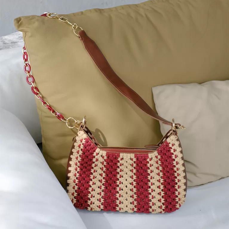 spring macramé bag, sturdy cotton fiber material, bright colors, suitable for outings or dates, gift for friends
